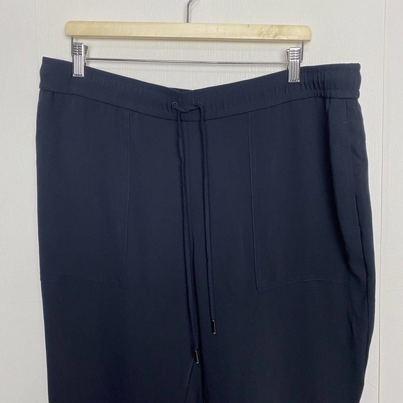 Ann Taylor Women’s NWT Black Jogger Dress Pants Polyester Size XLP. - Picture 2 of 13